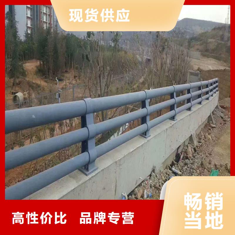 咨詢：燈光防撞護(hù)欄