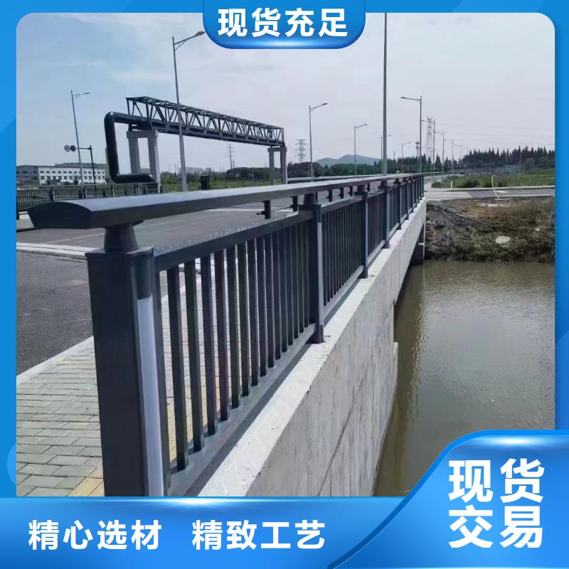 防撞護欄【方管防撞護欄廠家】經(jīng)驗豐富品質可靠