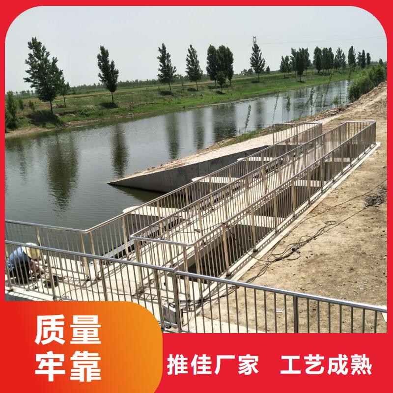 景觀護欄,防撞護欄經(jīng)驗豐富質(zhì)量放心