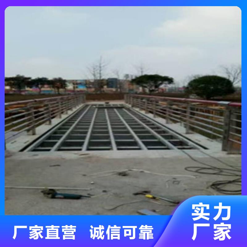 橋梁防撞護欄不銹鋼復合管現(xiàn)貨供應(yīng)