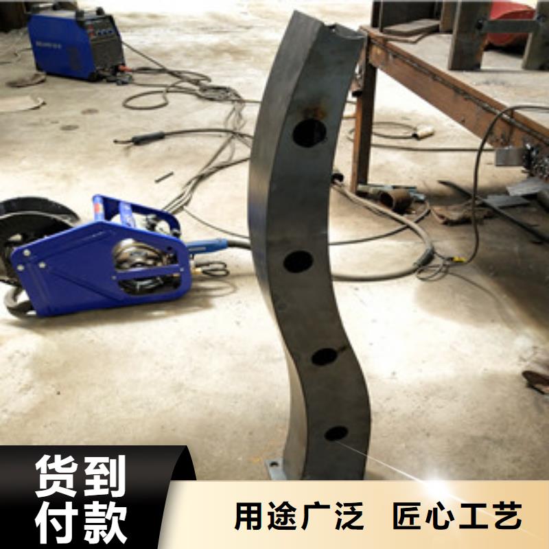 橋梁中央分隔欄生產(chǎn)廠家