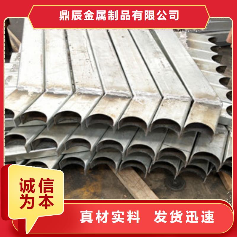 護(hù)欄旋轉(zhuǎn)護(hù)欄滿足客戶所需