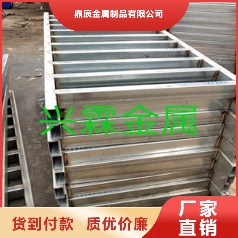 護(hù)欄【橋梁護(hù)欄】N年生產(chǎn)經(jīng)驗(yàn)