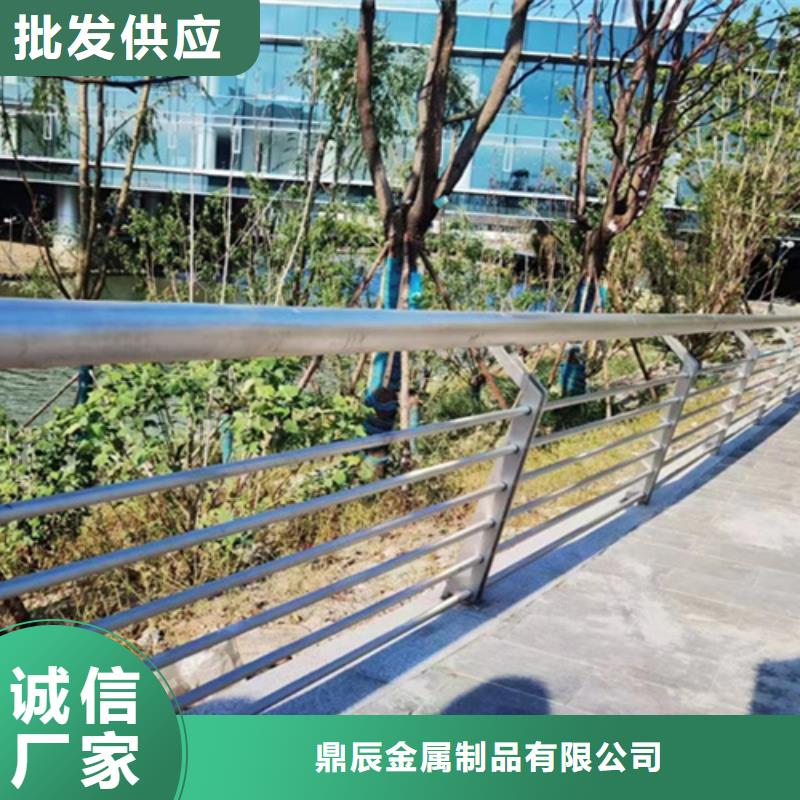 橋梁2_方管防撞護欄專注細節(jié)使用放心