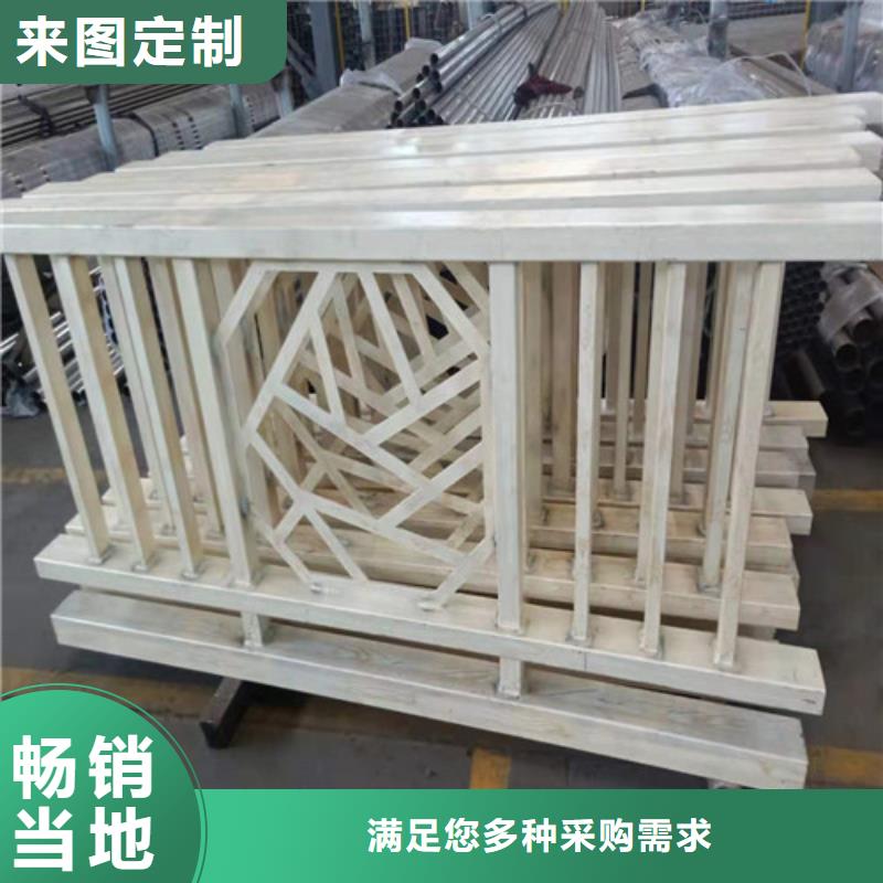 不銹鋼復(fù)合管防撞護(hù)欄源頭廠家供應(yīng)