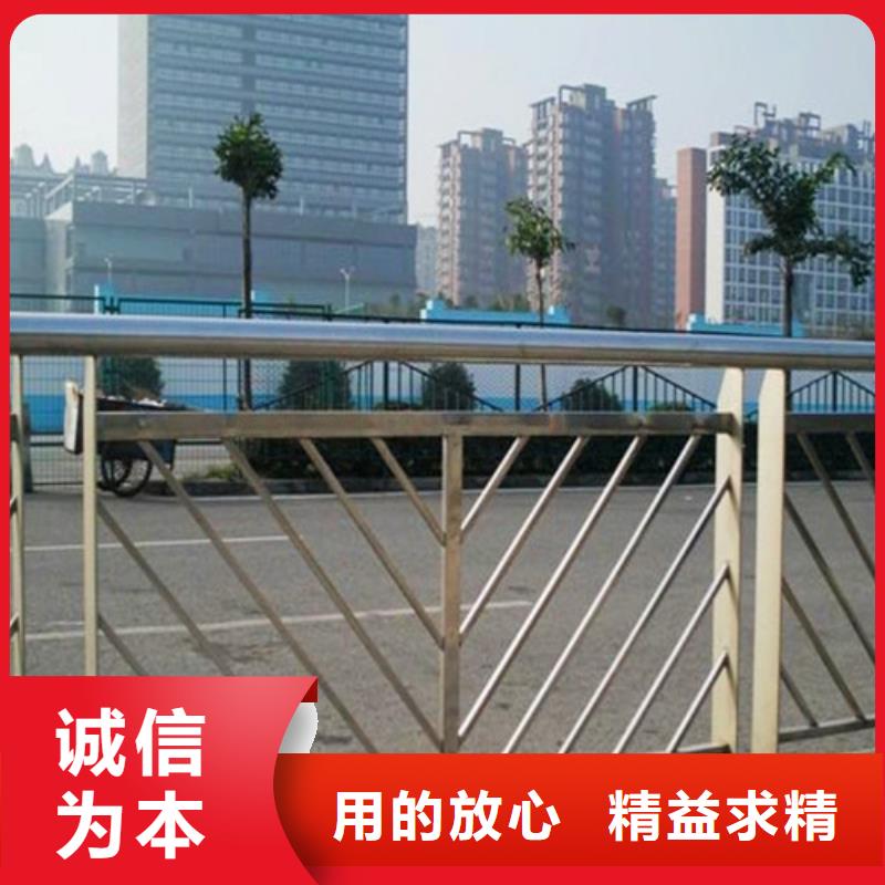 防撞護(hù)欄玻璃欄桿實(shí)力廠家