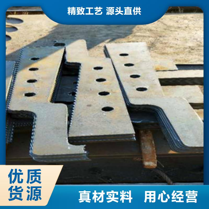 不銹鋼防撞欄桿常年供貨
