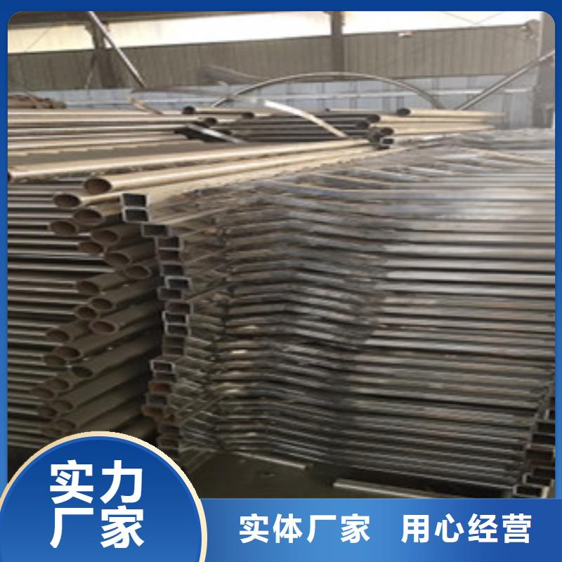 不锈钢复合管护栏,桥梁防撞立柱定金锁价