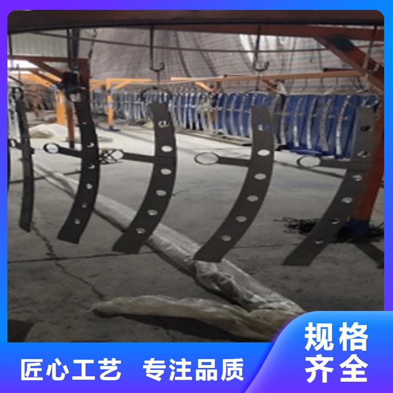 護欄,防撞立柱專業(yè)的生產(chǎn)廠家