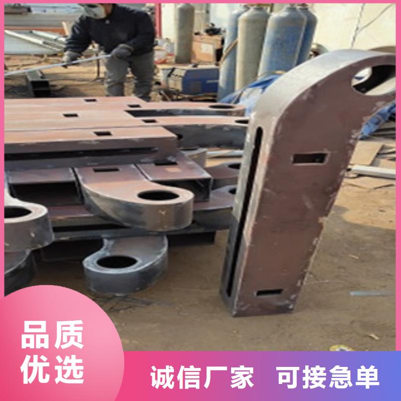 護(hù)欄橋梁防撞立柱價(jià)格實(shí)在
