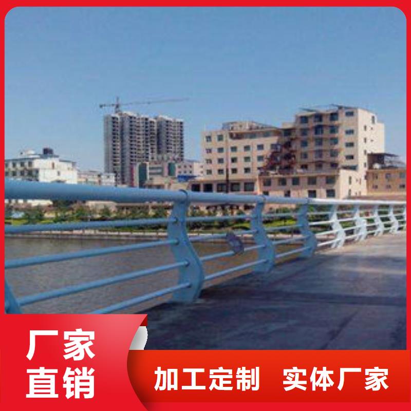 橋梁護欄熱鍍鋅噴塑鋼板立柱精工細致打造