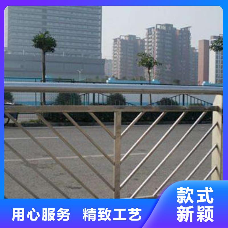 橋梁護(hù)欄不銹鋼復(fù)合管護(hù)欄性能穩(wěn)定