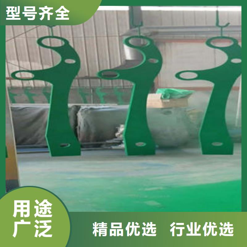 304不銹鋼復(fù)合管橋梁護(hù)欄立柱快速生產(chǎn)