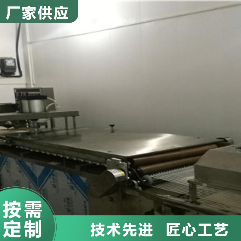 烙饃機(jī)-數(shù)控圓形烙餅機(jī)專注產(chǎn)品質(zhì)量與服務(wù)