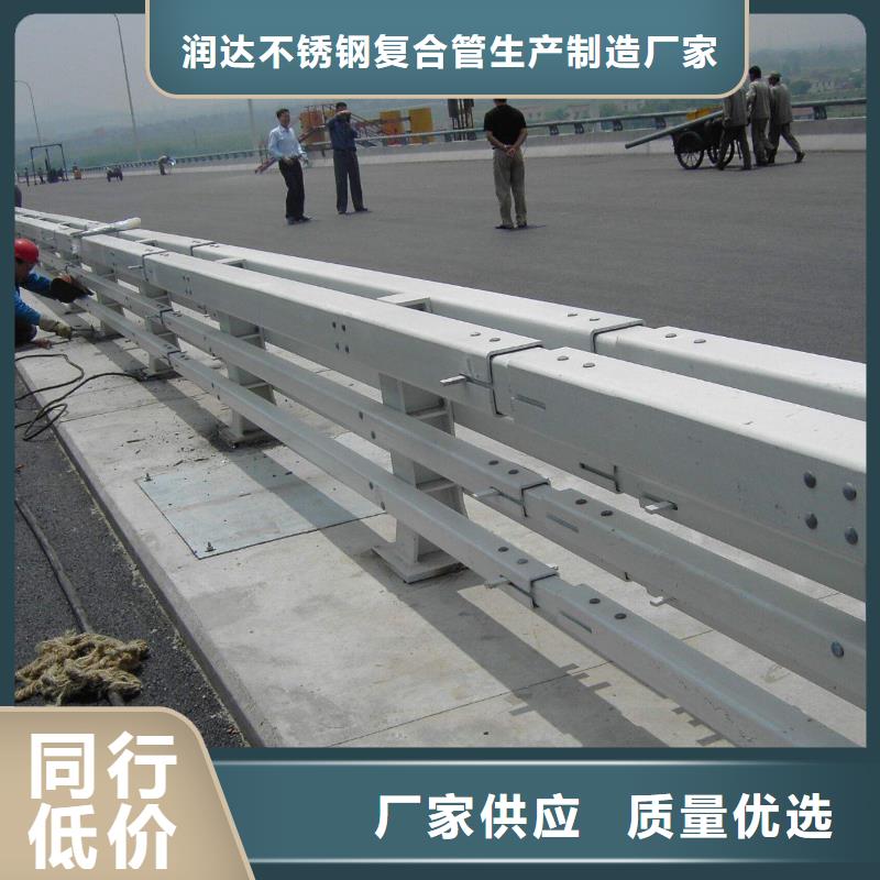 防撞护栏,【高速开口栏网】货源直供