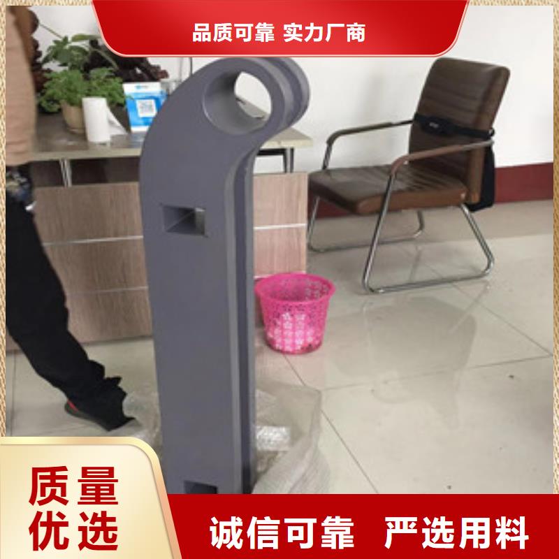 立柱不銹鋼復合管橋梁護欄工藝成熟