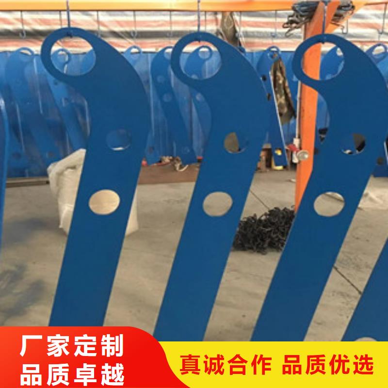 立柱304不銹鋼復(fù)合管重信譽(yù)廠家