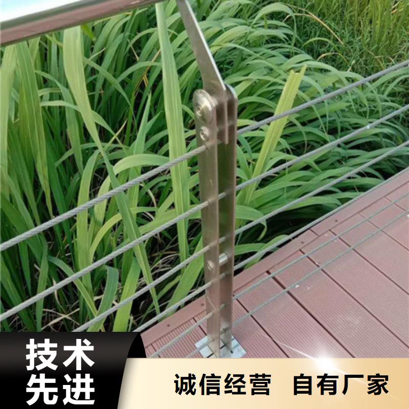 燈光護(hù)欄國道抗沖擊圍欄現(xiàn)貨充裕