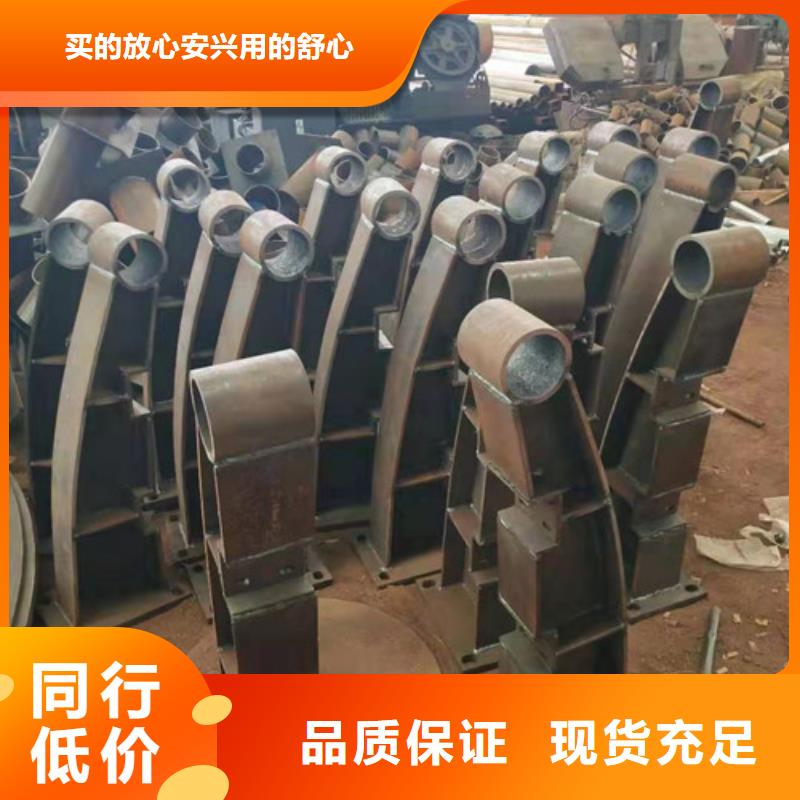 燈光護欄護欄立柱大量現(xiàn)貨