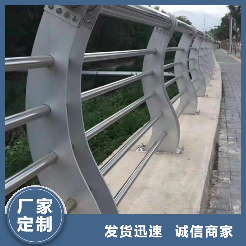 灯光护栏中央分隔栏现货直供