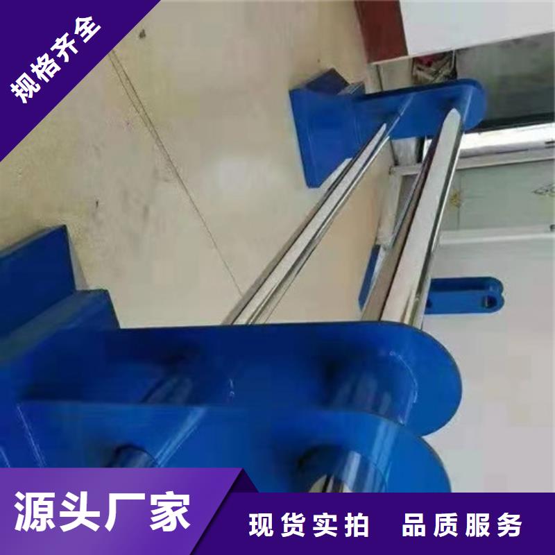 燈光護欄-木紋轉印護欄好產品放心購