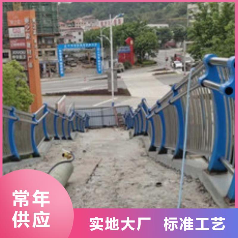 不銹鋼護(hù)欄人車分流欄精選貨源