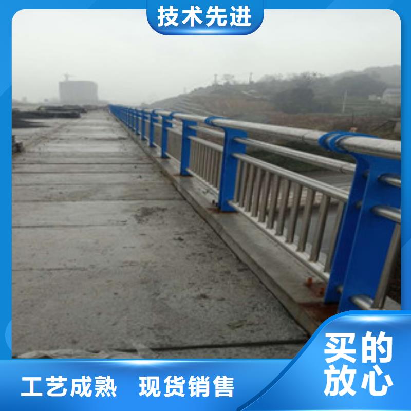 不銹鋼復(fù)合管護(hù)欄鍍鋅波形護(hù)欄市場報價