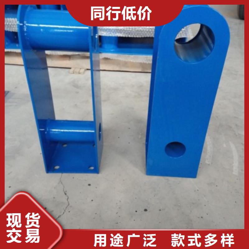 不銹鋼復(fù)合管-M型防撞護(hù)欄廠家直接面向客戶