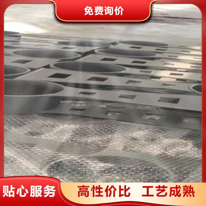 橋梁護(hù)欄不銹鋼復(fù)合管護(hù)欄嚴(yán)格把關(guān)質(zhì)量放心