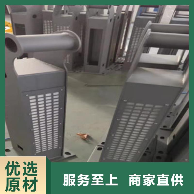 防撞護(hù)欄鍍鋅波形護(hù)欄服務(wù)至上