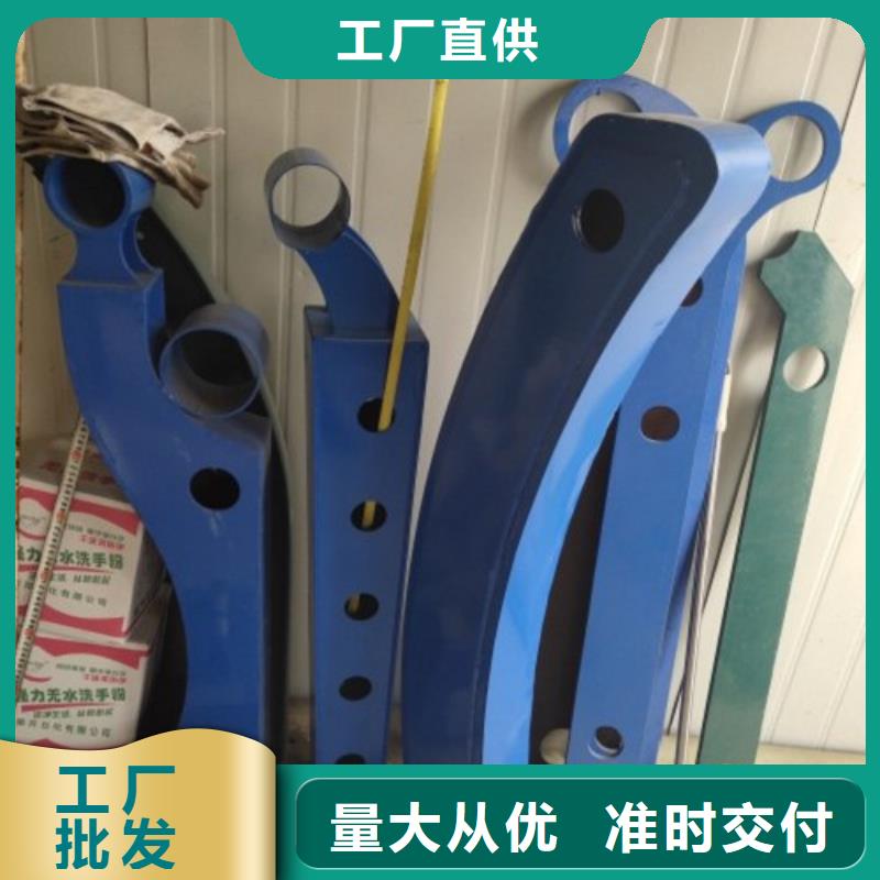 立柱LED燈光護(hù)欄按需設(shè)計(jì)