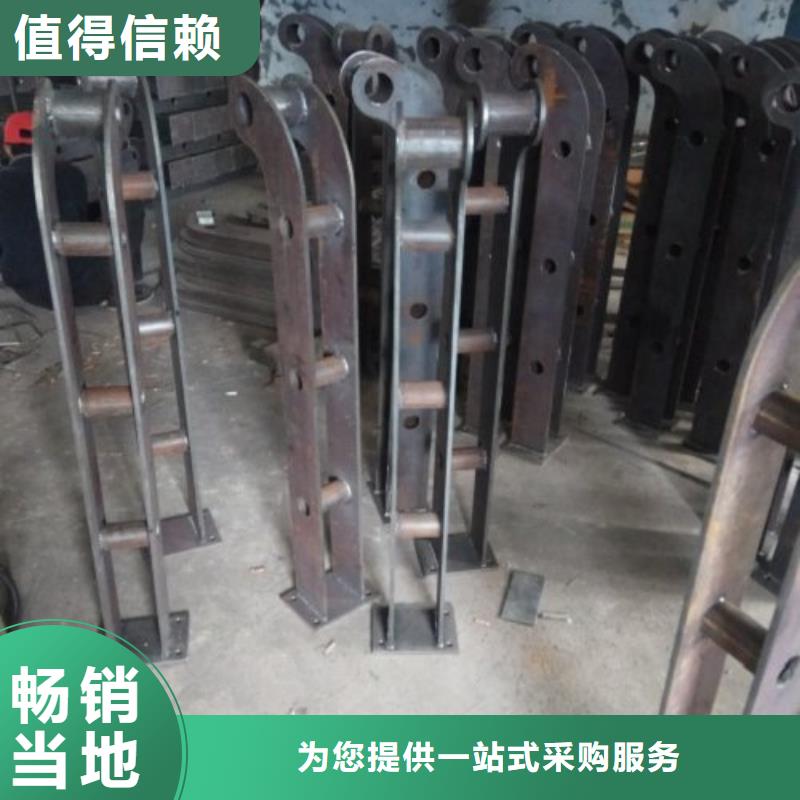立柱_防撞立柱追求細(xì)節(jié)品質(zhì)