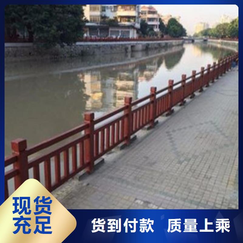 景觀橋梁護(hù)欄LED防護(hù)欄桿精挑細(xì)選好貨