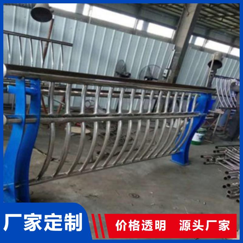橋梁燈光防撞護(hù)欄不銹鋼護(hù)欄客戶信賴的廠家