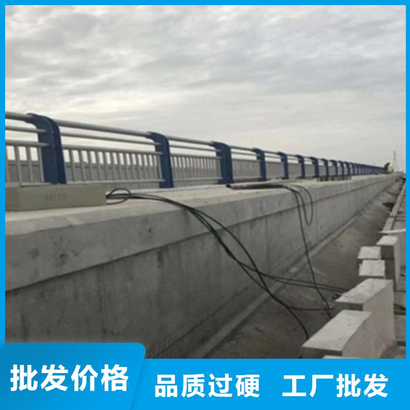 橋梁燈光防撞護(hù)欄不銹鋼護(hù)欄客戶信賴的廠家