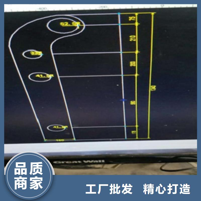 防撞橋梁欄桿_不銹鋼復(fù)合管護(hù)欄質(zhì)量層層把關(guān)