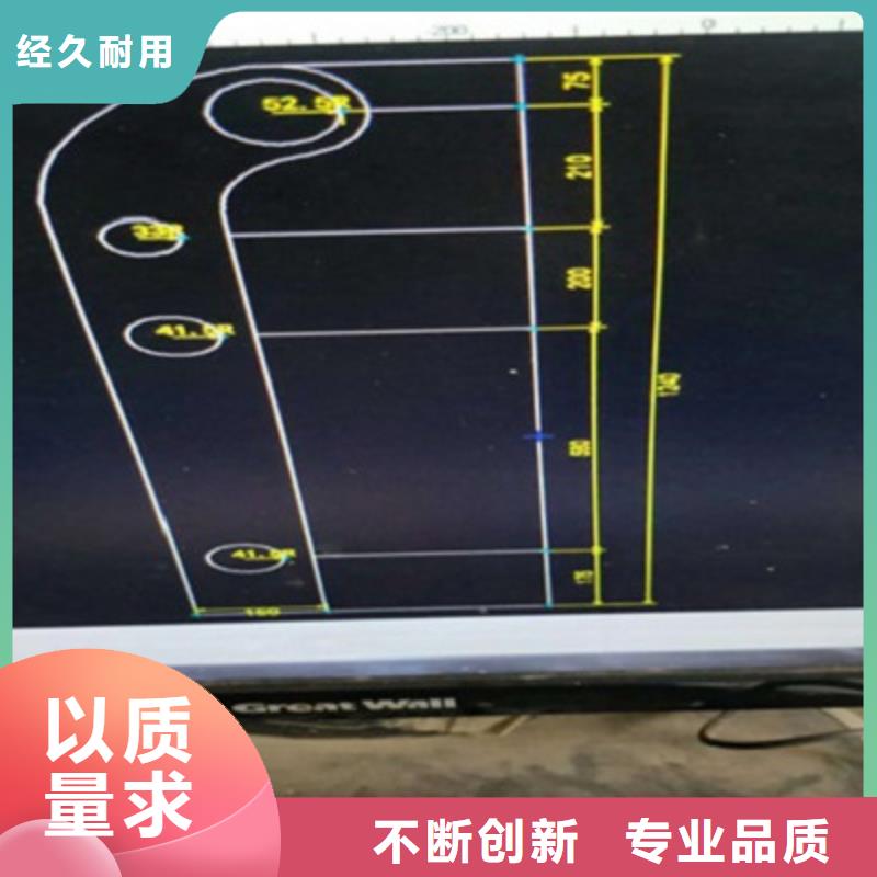 防撞橋梁欄桿_不銹鋼復(fù)合管護(hù)欄質(zhì)量層層把關(guān)