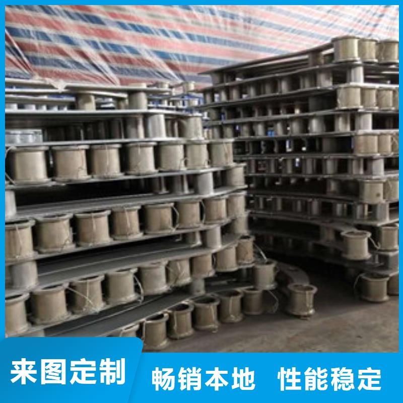 防撞护栏草坪围栏厂家直销值得选择