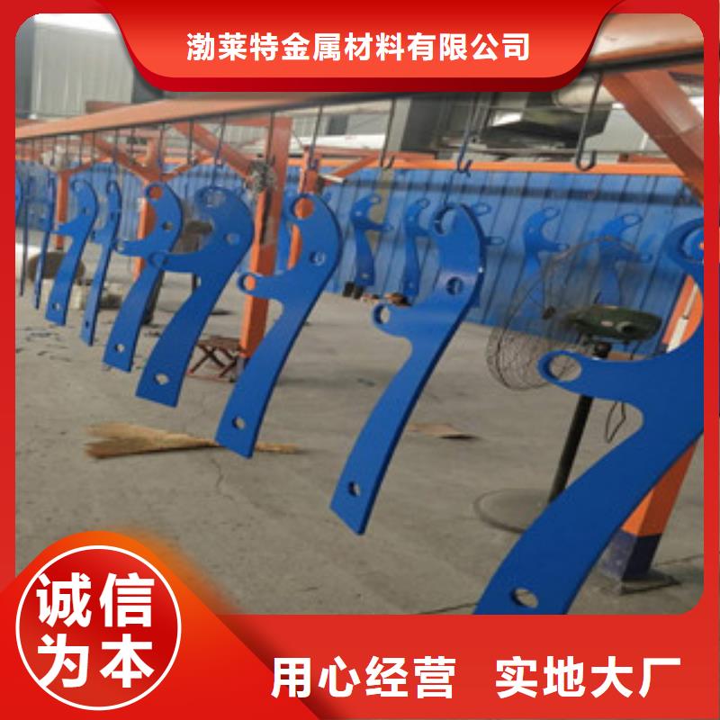 防撞立柱橋梁燈光護(hù)欄免費(fèi)獲取報(bào)價(jià)