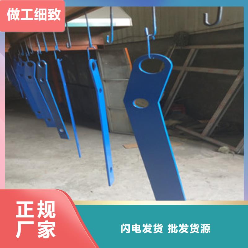 防撞立柱橋梁燈光護(hù)欄免費(fèi)獲取報(bào)價(jià)