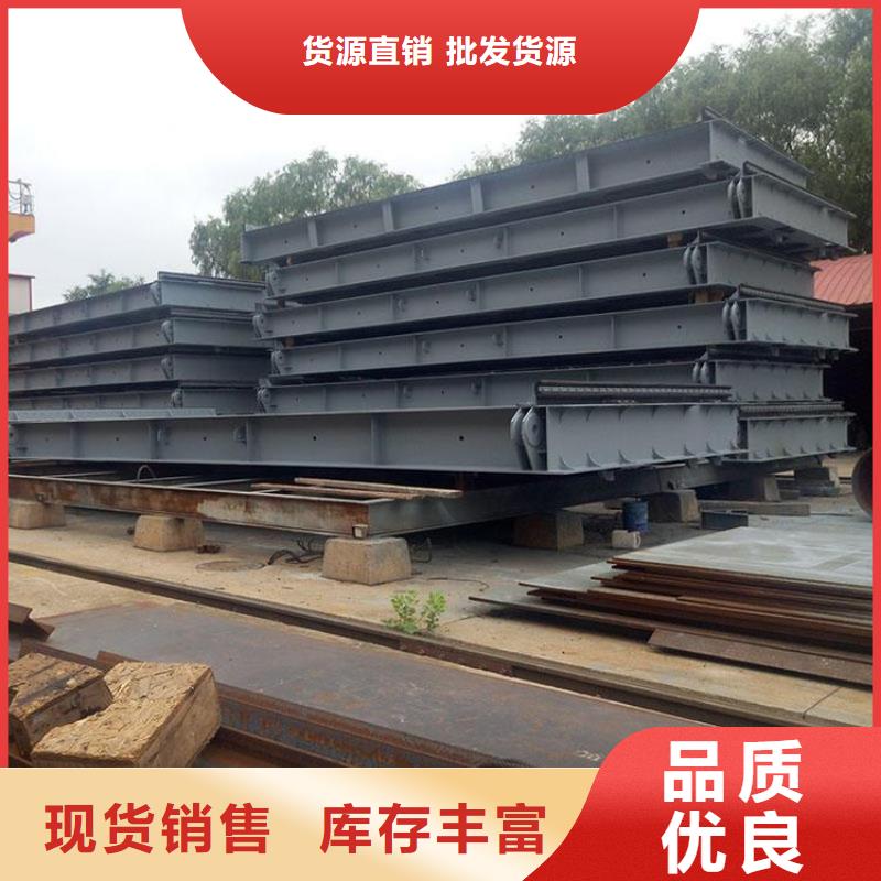 鋼閘門液壓翻板閘壩廠家直銷大量現(xiàn)貨