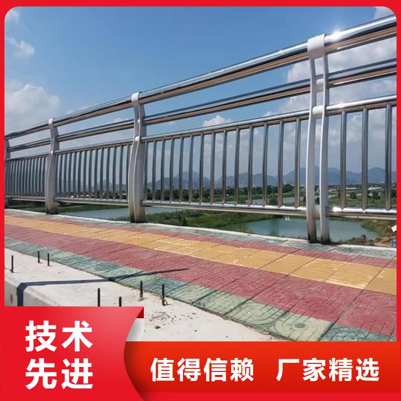 鋼板包廂橋梁防撞護(hù)欄展鴻護(hù)欄長(zhǎng)期有賣