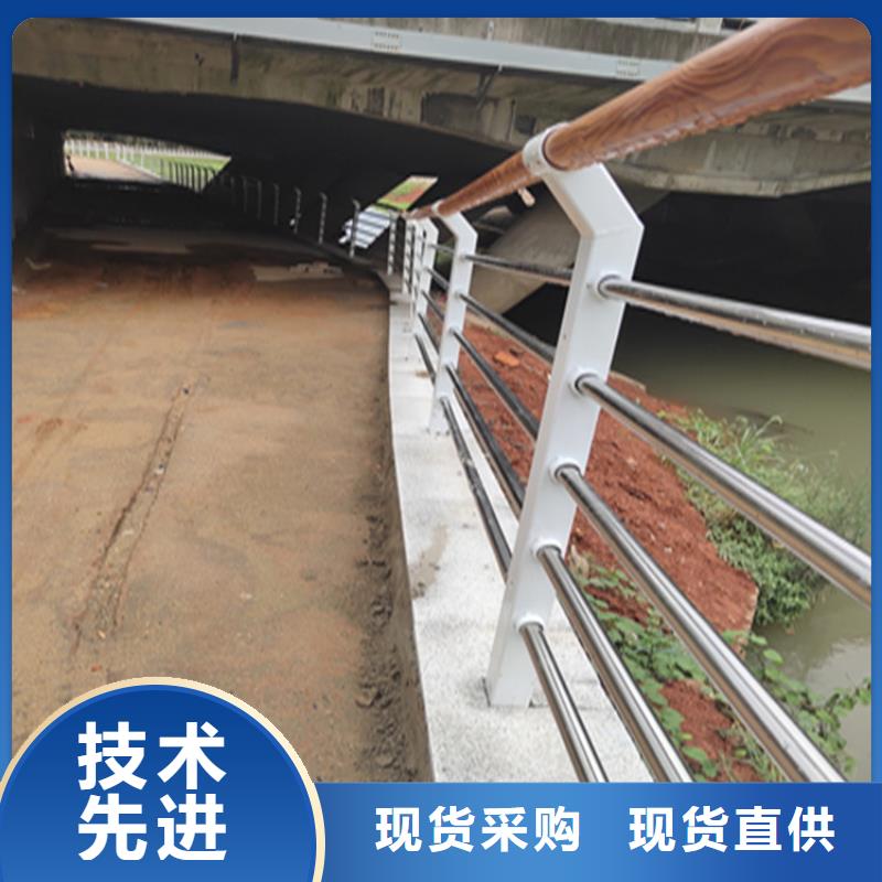 氟碳漆噴漆防撞護(hù)欄耐腐蝕耐磨損