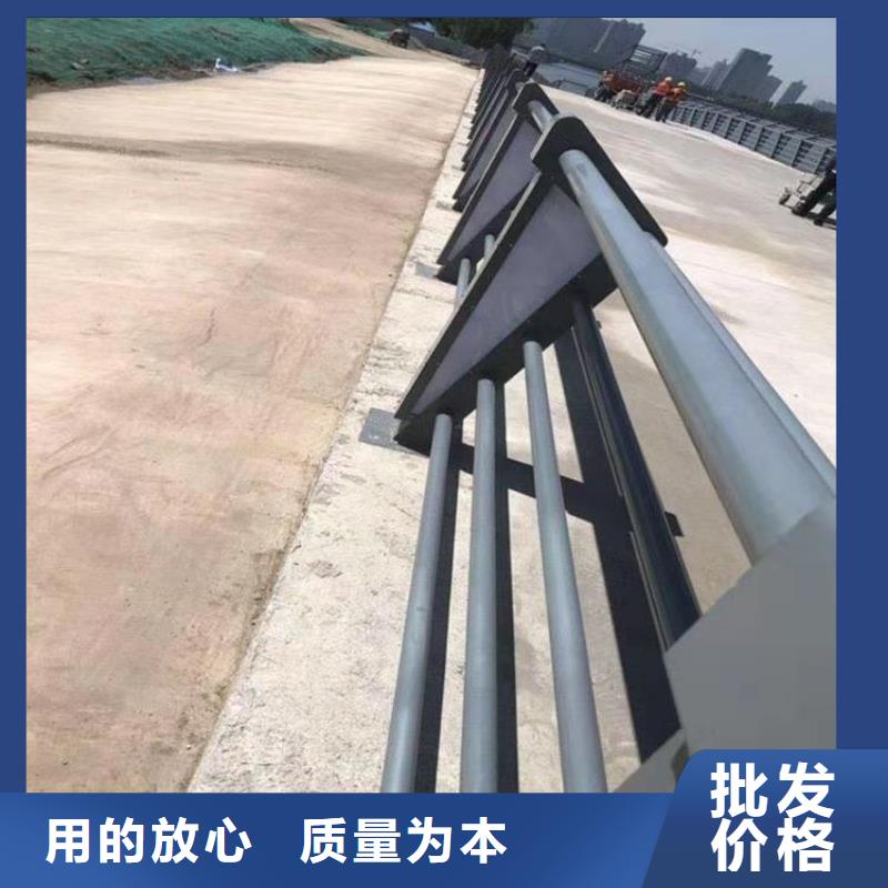 橢圓管噴漆防撞欄桿源頭廠家
