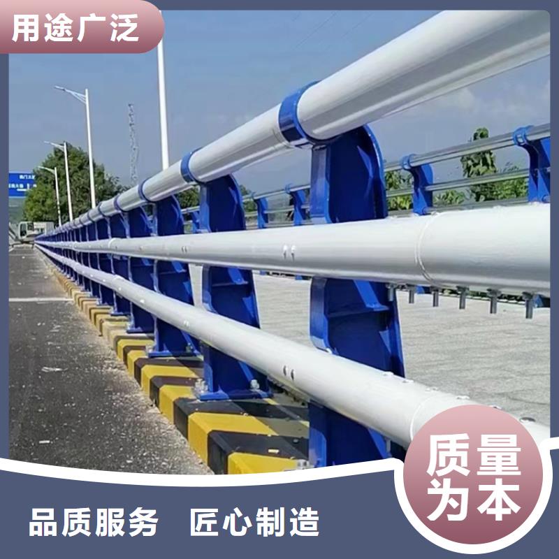 氟碳漆噴塑防撞欄桿使用壽命長久