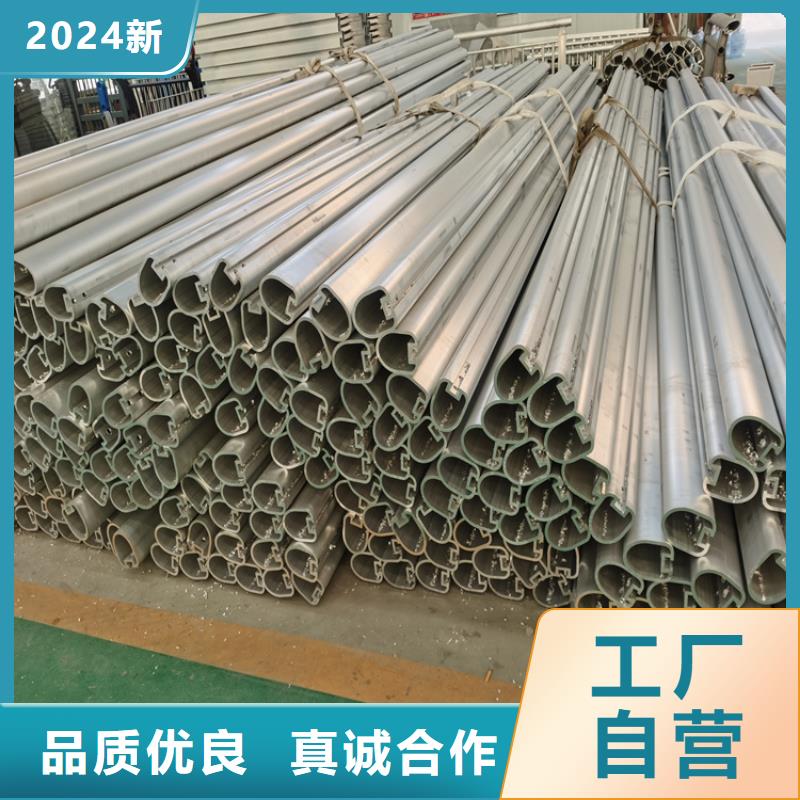 不銹鋼復(fù)合管河道欄桿廠家質(zhì)保