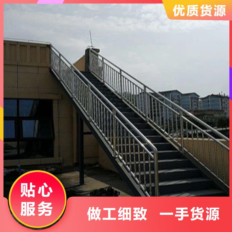 桥梁静电喷塑防撞护栏造型别致