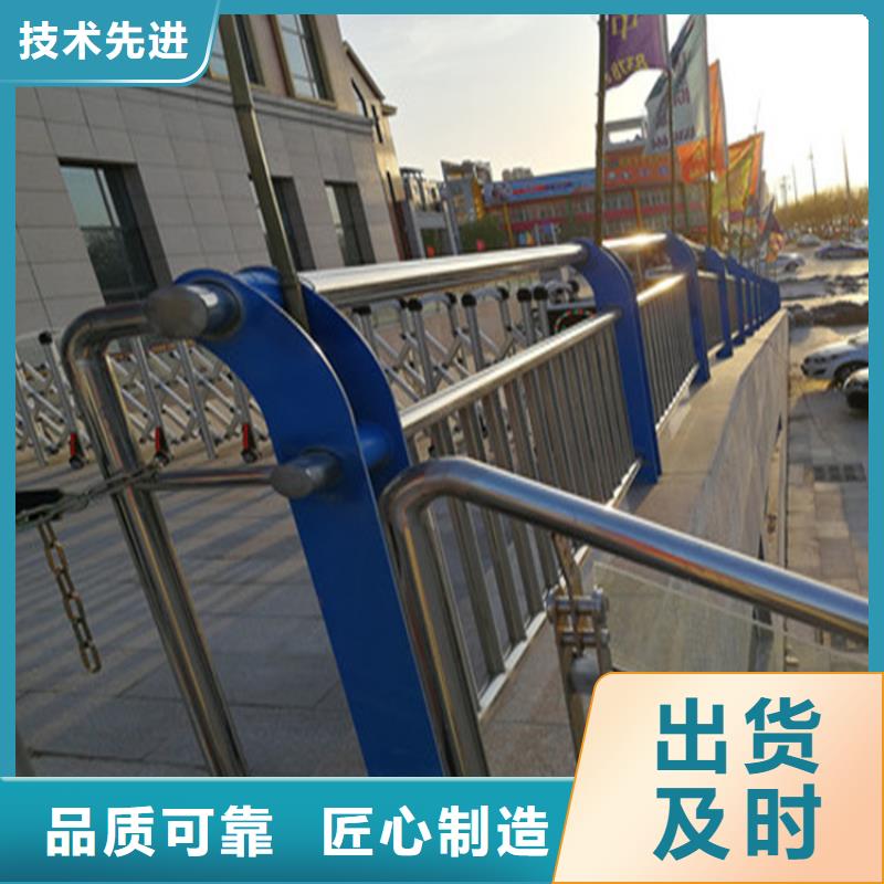 木纹转印桥梁栏杆造型别致