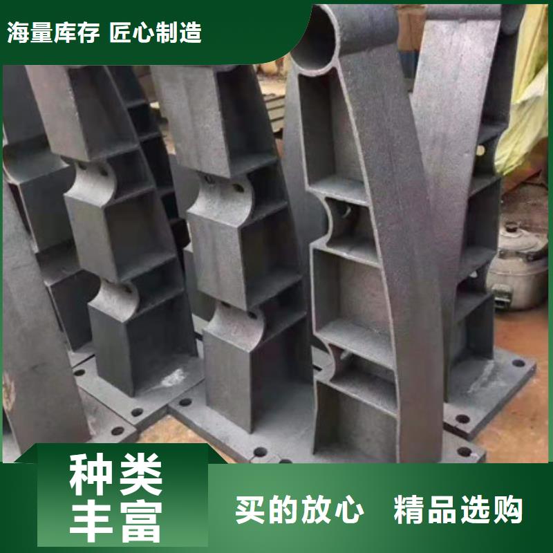 護(hù)欄鑄造石護(hù)欄質(zhì)優(yōu)價廉