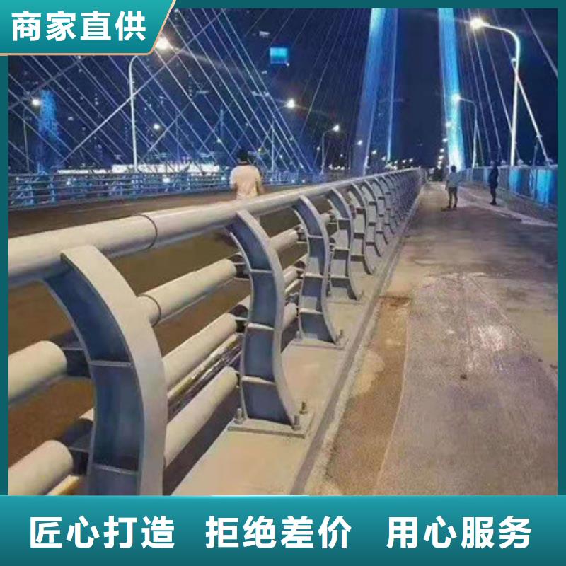 護(hù)欄鑄造石護(hù)欄質(zhì)優(yōu)價廉